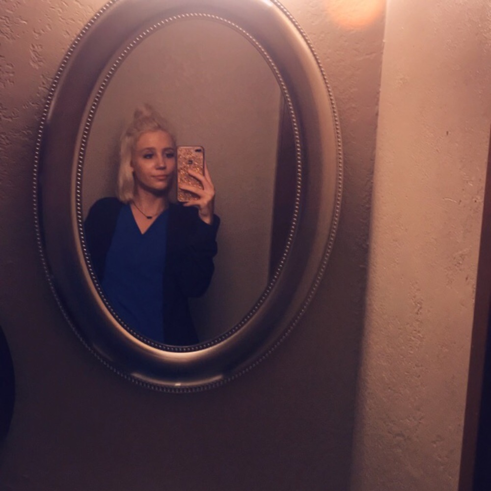 Meet your Posher, Haley